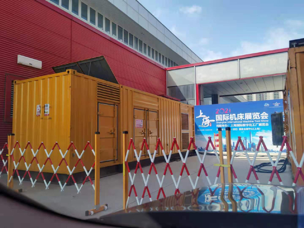 泌阳发电车出租-发电机无电压或电压太低怎么办？